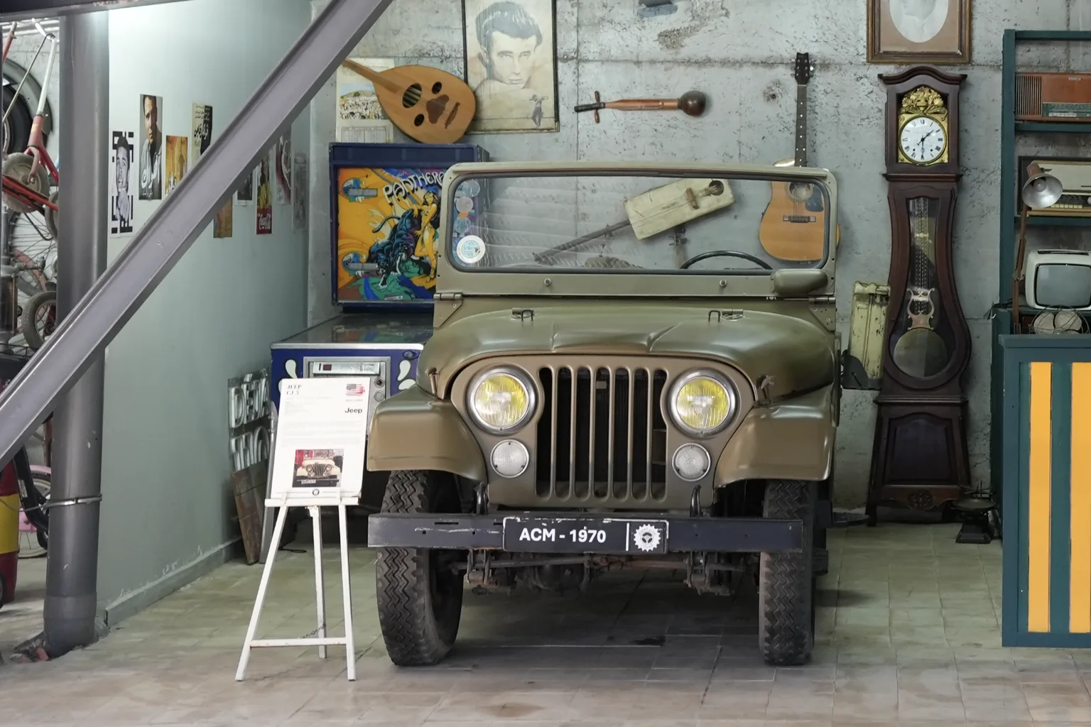 Jeep CJ-5