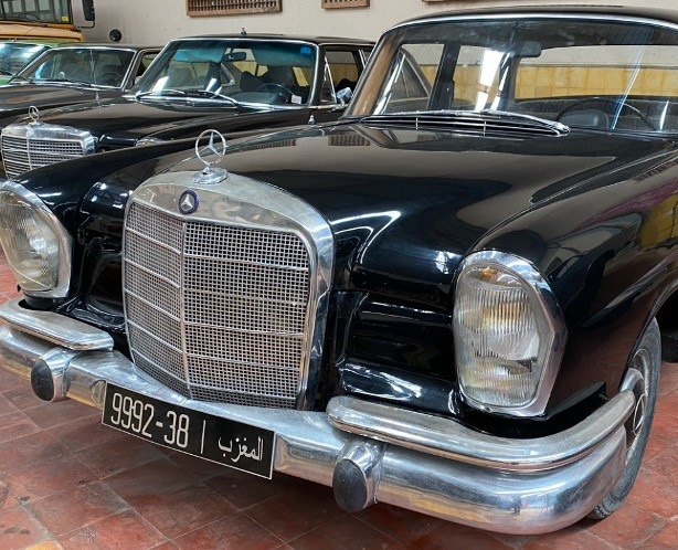 Mercedes-Benz 220 B USA