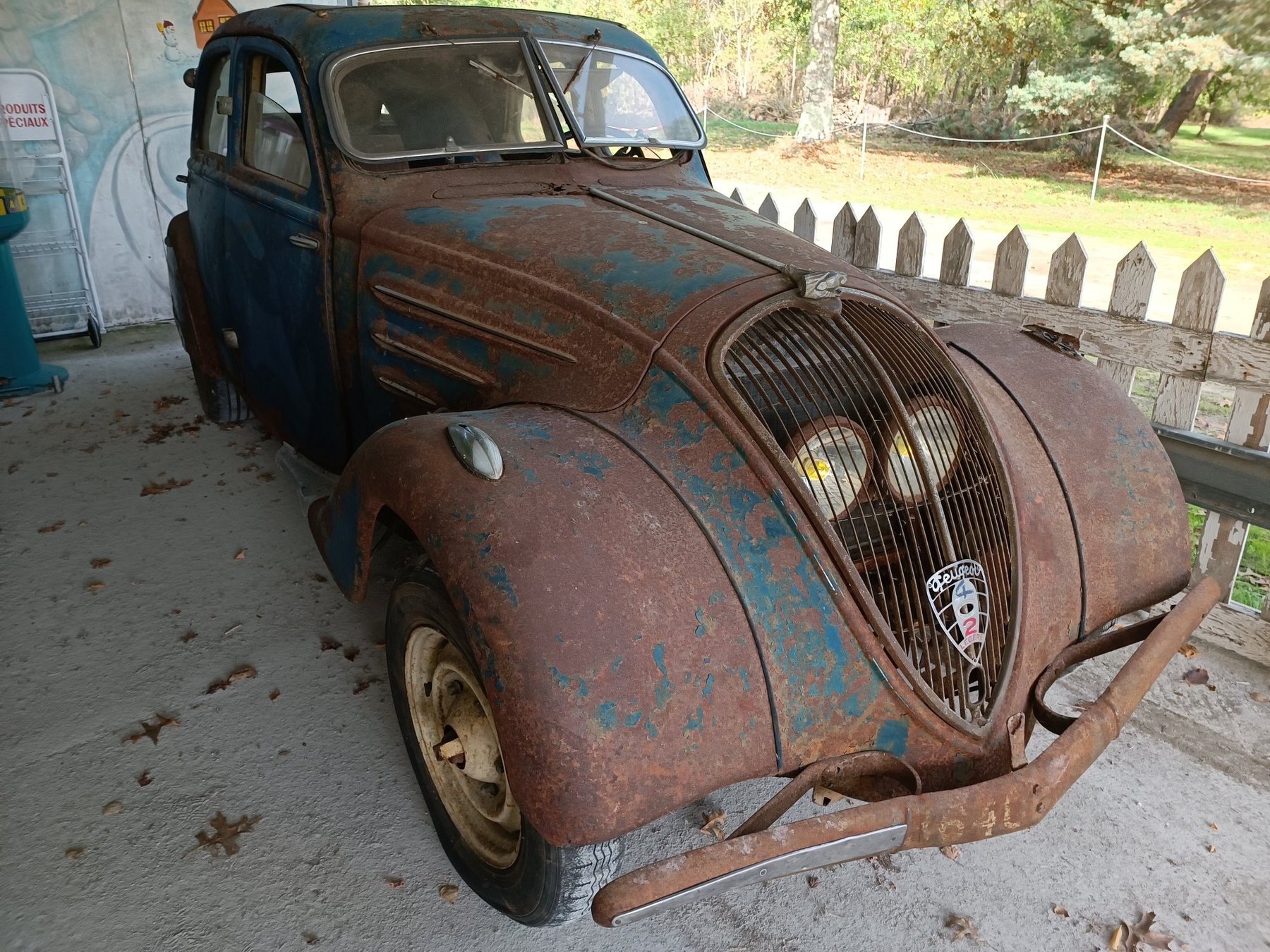 Peugeot 402 B Légère