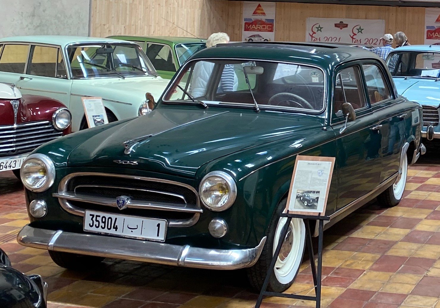 Peugeot 403